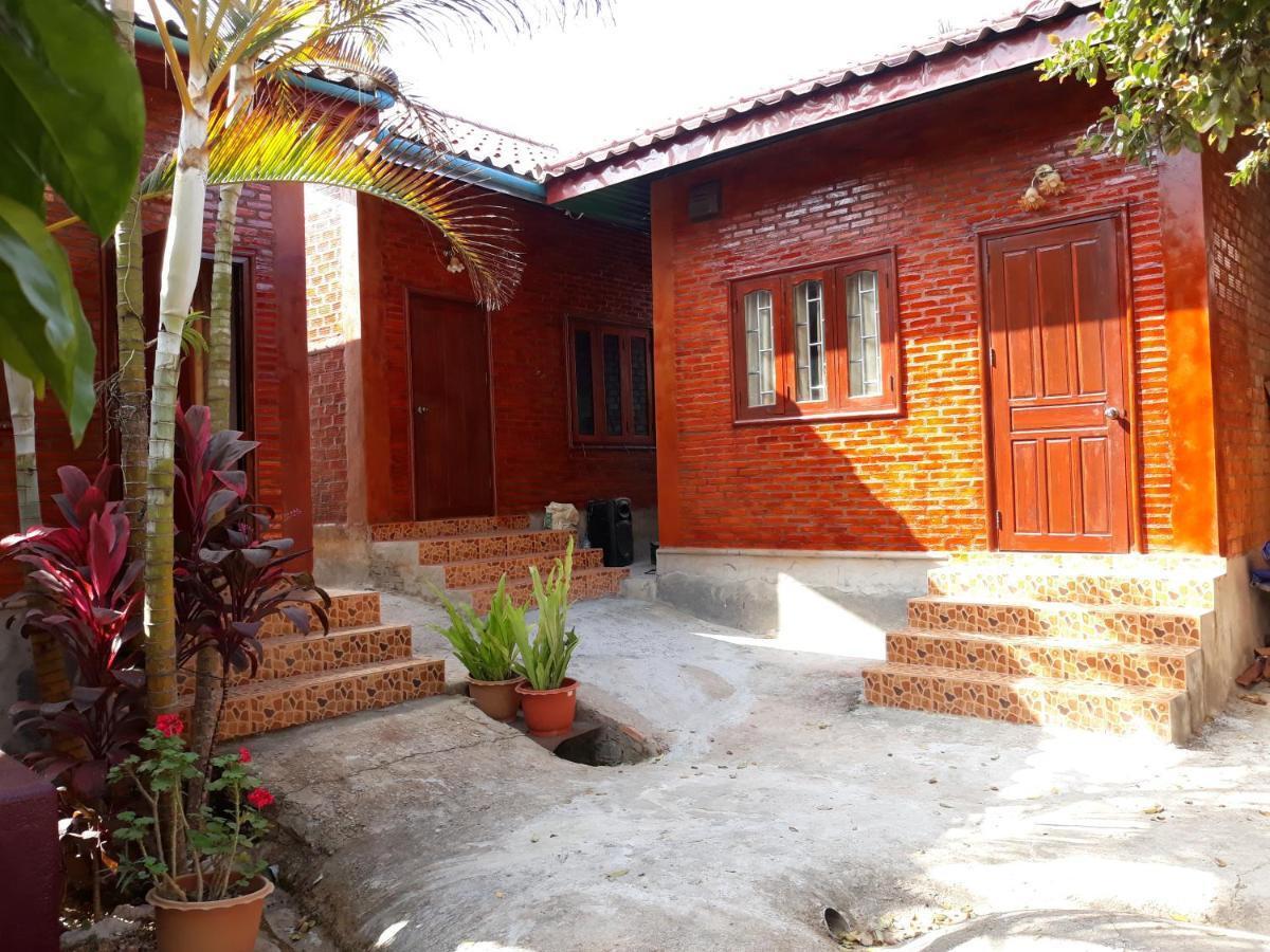 Kongkeo Guesthouse Muang Phônsavan Εξωτερικό φωτογραφία