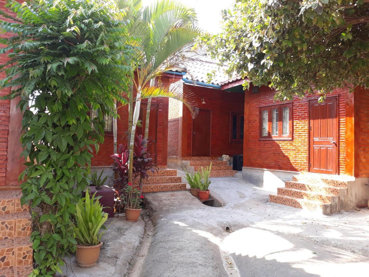 Kongkeo Guesthouse Muang Phônsavan Εξωτερικό φωτογραφία